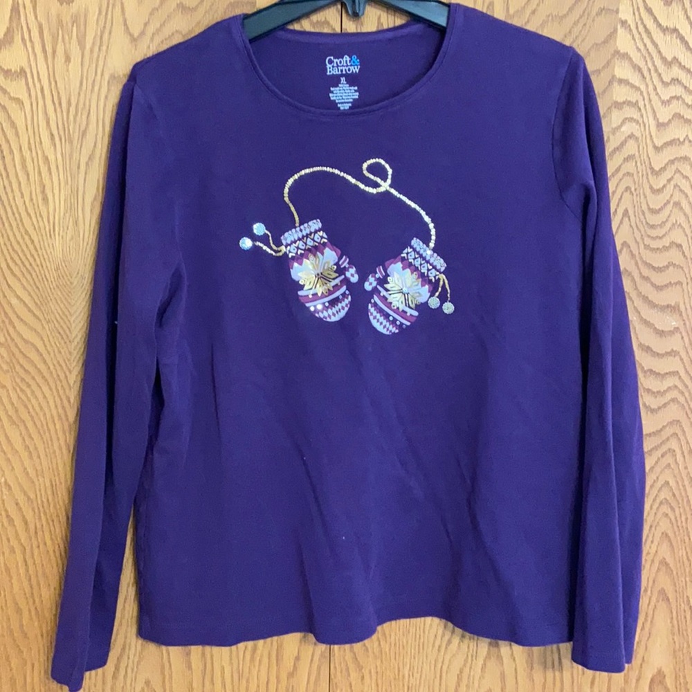 Winter Mitten Long Sleeve Tee